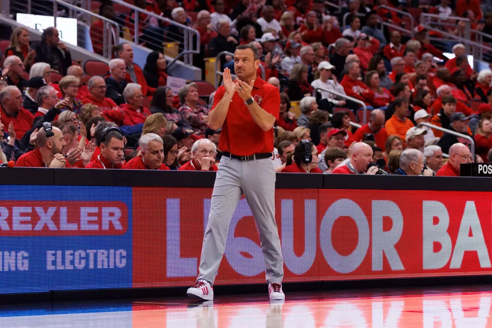 Jeff Walz Radio Show Schedule Announced - University of Louisville Athletic