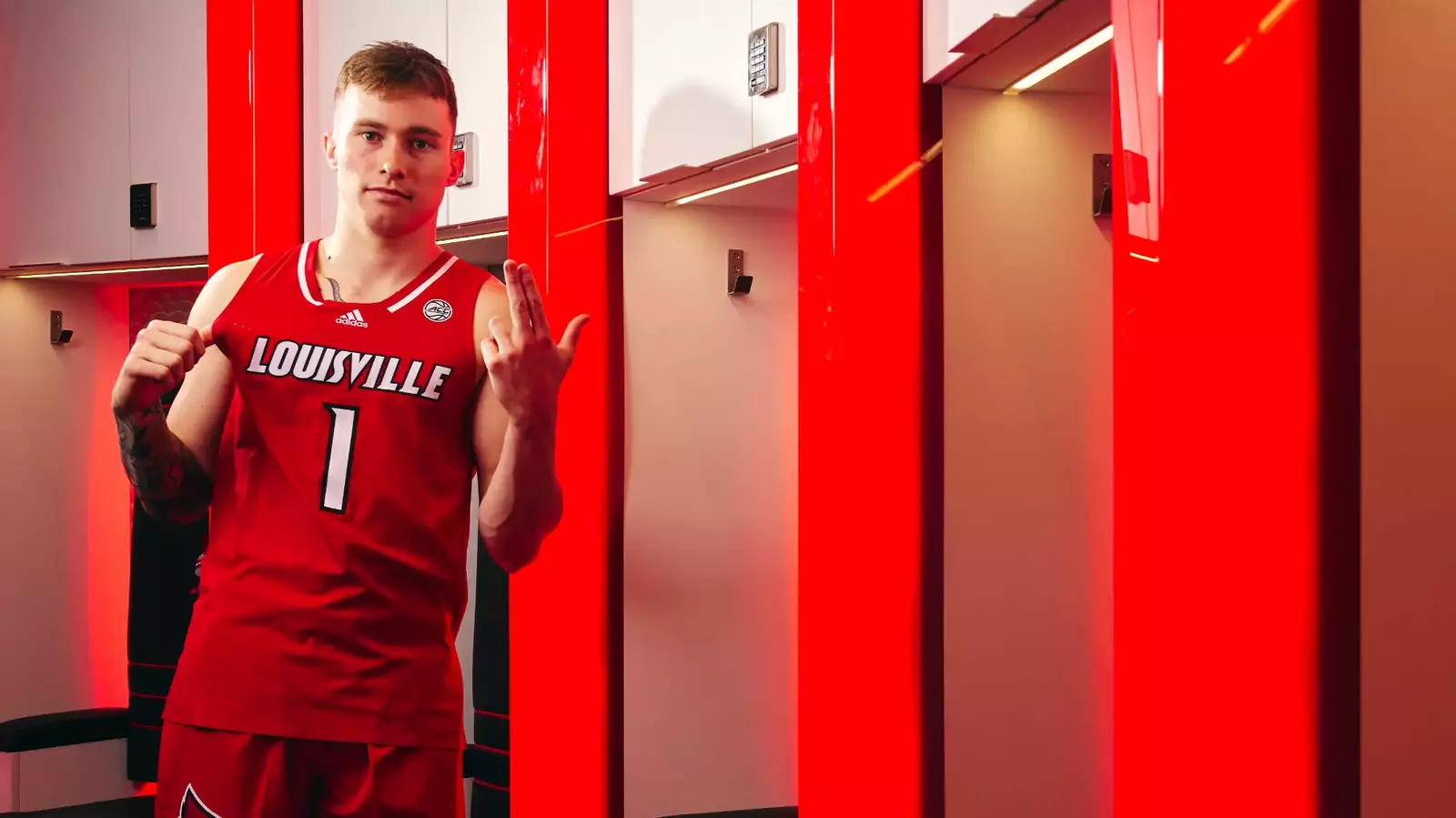 Reyne Smith Joins Cards for Final Year University of Louisville Athletic