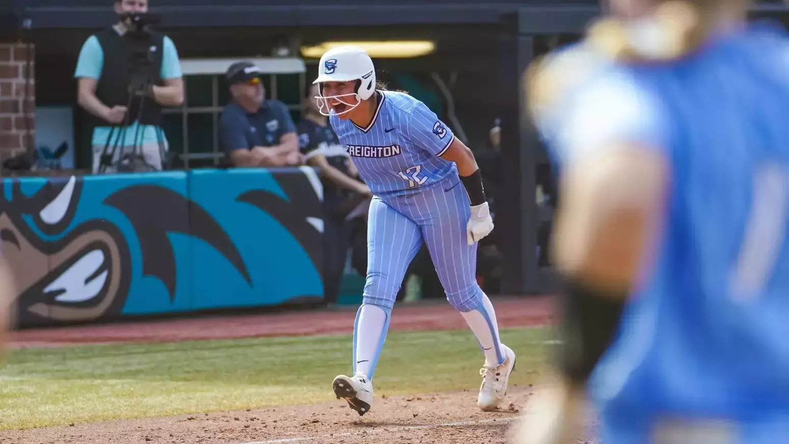 Softball Bats Come Alive in 6-1 Win Over Providence