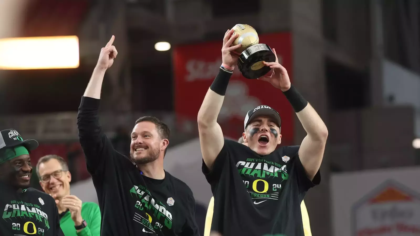 Records Fall in Fiesta Bowl Win - University of Oregon Athletics