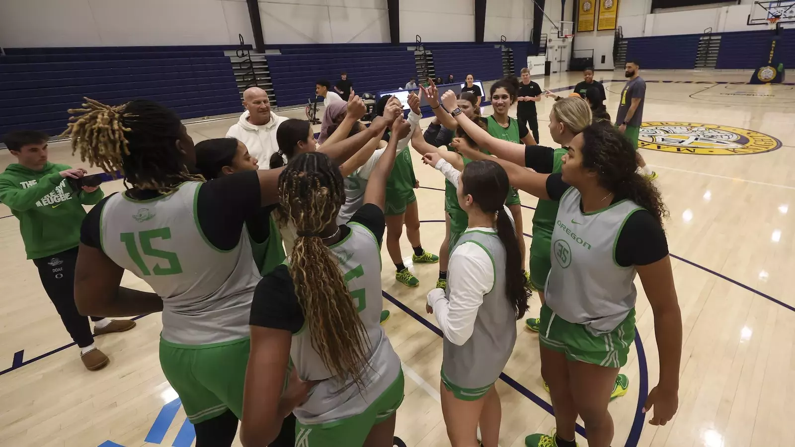 resize?url=https%3A%2F%2Fgoducks.com%2Fi