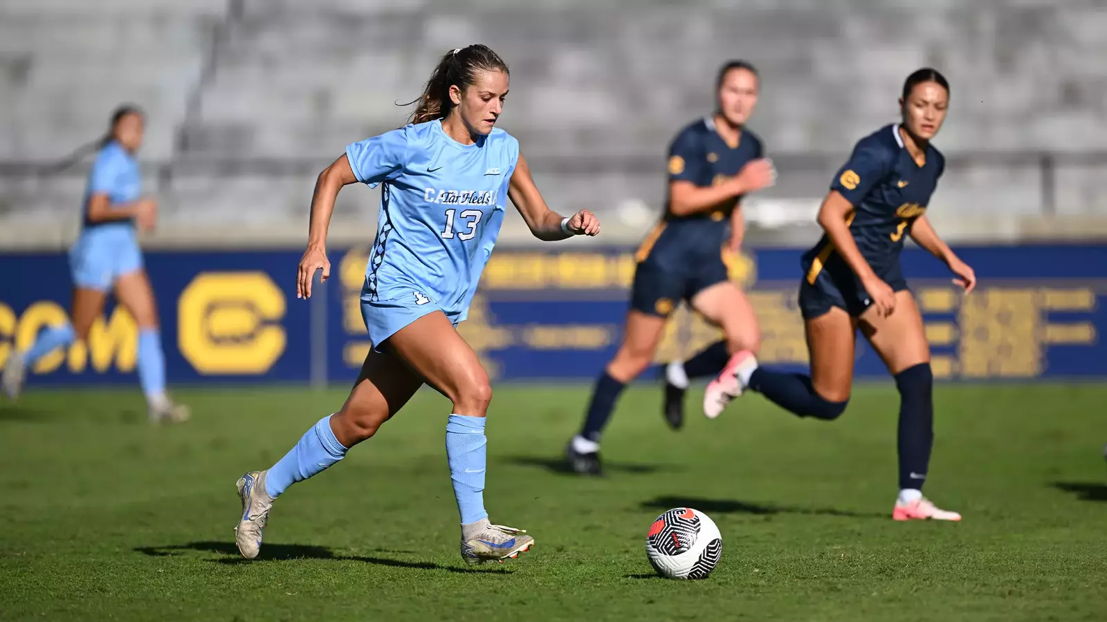 No. 2 UNC Women’s Soccer Heads To Stanford For Top-10 Tilt