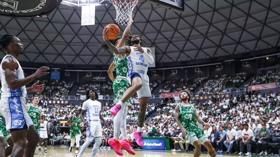 UNC Basketball turns up transition game, runs by Hawaii despite getting outrebounded