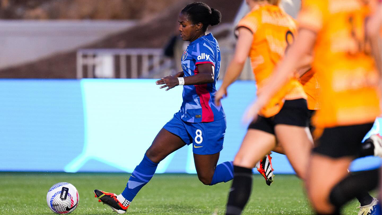 NWSL Week Nine Recap: Lotte Wubben-Moy Player of the Season, Brianna Pinto Shines in Victories