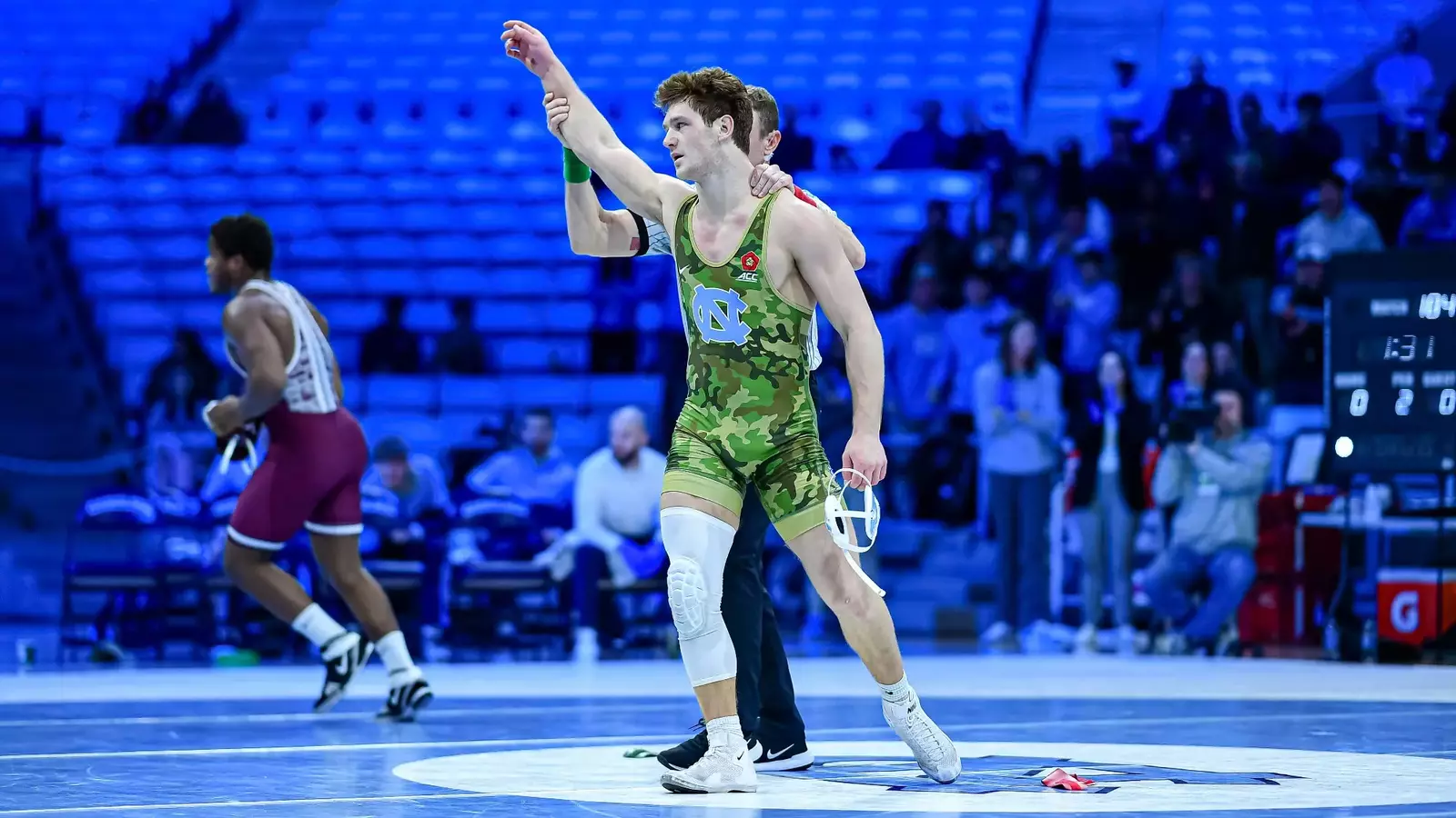 No. 25 UNC Wrestling Takes Down No. 8 Virginia Tech, 20-17