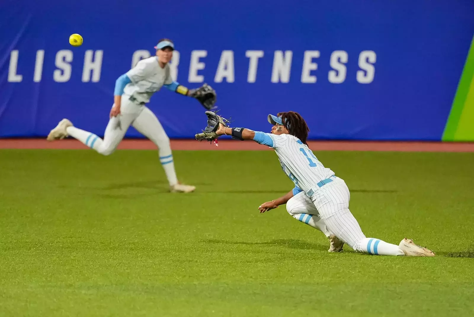 UNC Softball Flashes The Leather In 2-0 Win Over Notre Dame To Open ACC Tournament