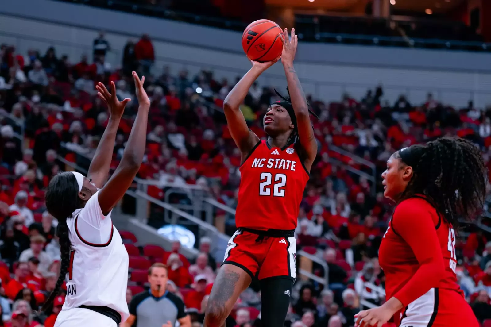 Pack Picks Up 30Point Win Over Louisville in Jimmy V Women’s Classic