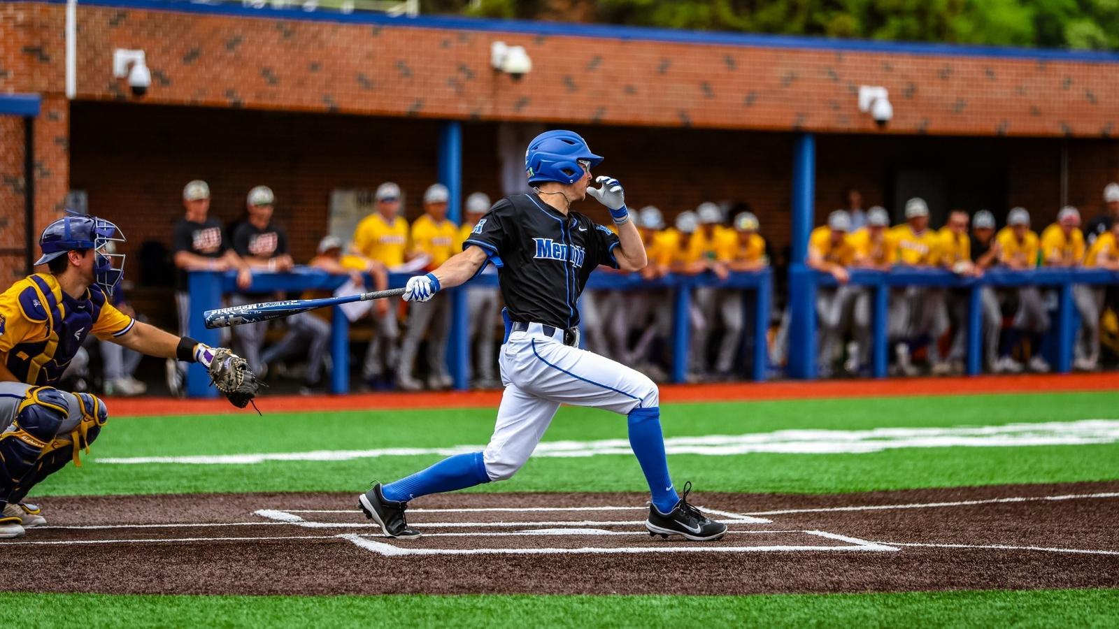 Memphis Tigers Lose Series Finale to No. 7 East Carolina in AAC Battle
