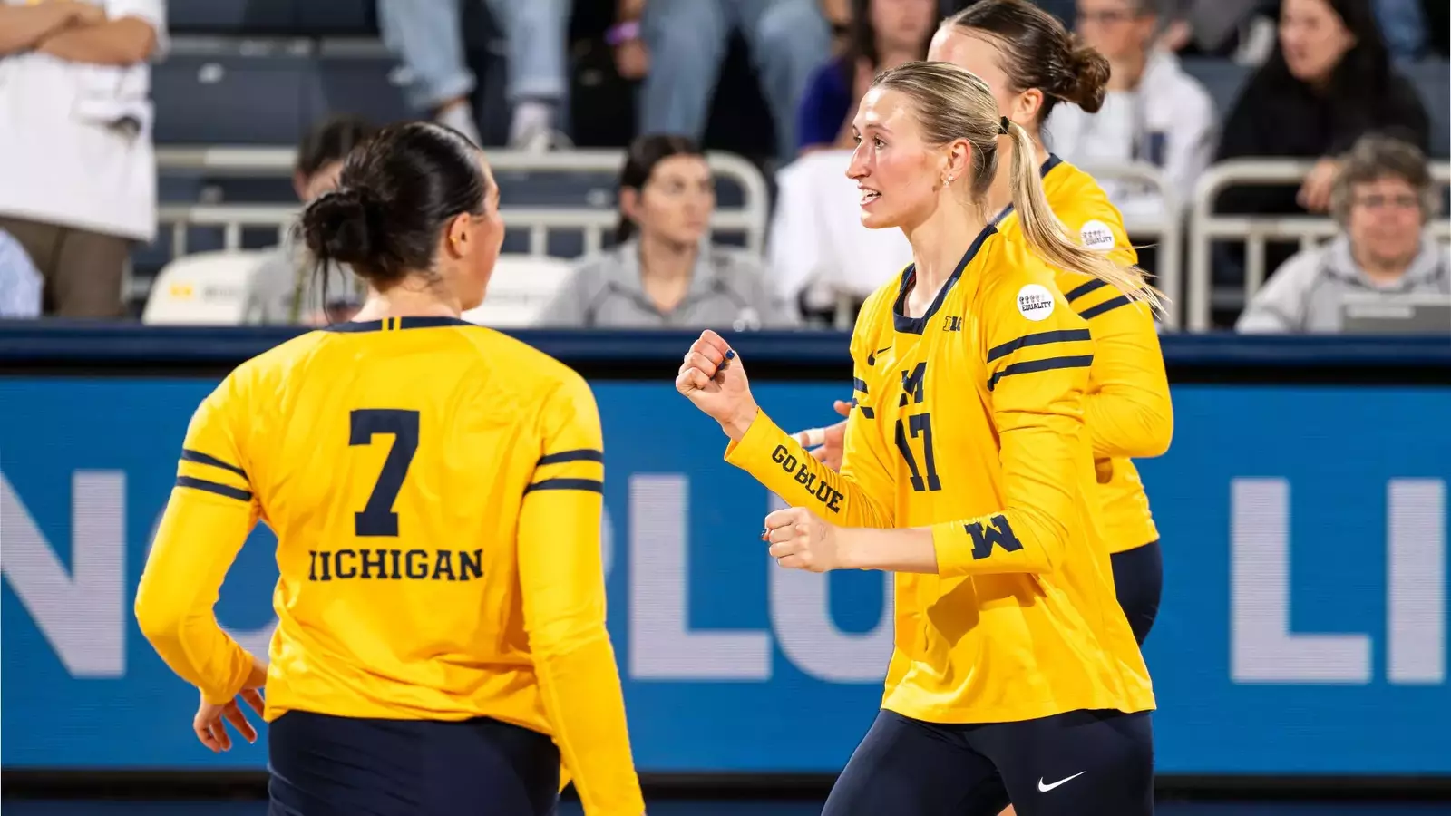 Maize & Blue travel to No. 3 Penn State, host No. 15 Minnesota