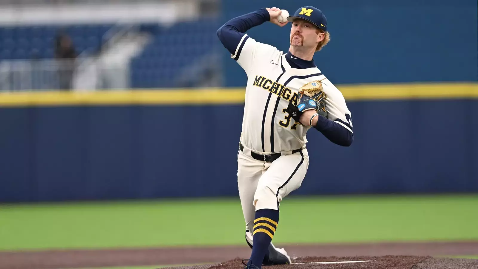 Wolverines Drop Extra-Inning Affair at MSU in Series Opener ...