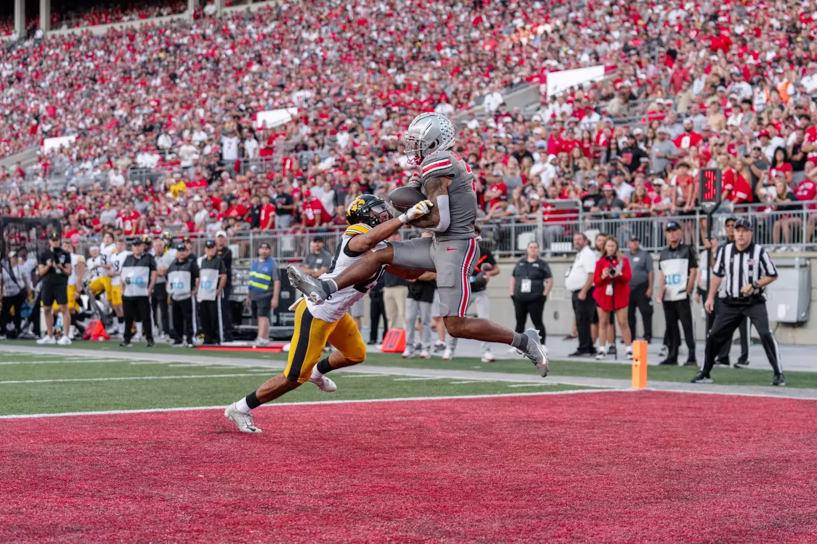 Iowa Hawkeyes Football Vs Ohio State Buckeyes Football Stats: Key Insights and Analysis