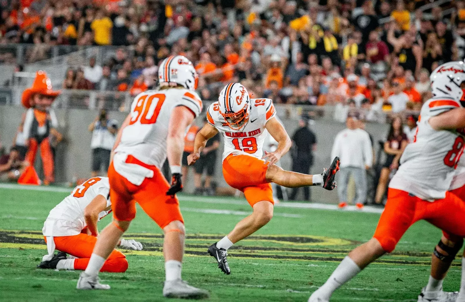 Alex Hale Named Lou Groza Award “Star of the Week” Oklahoma State