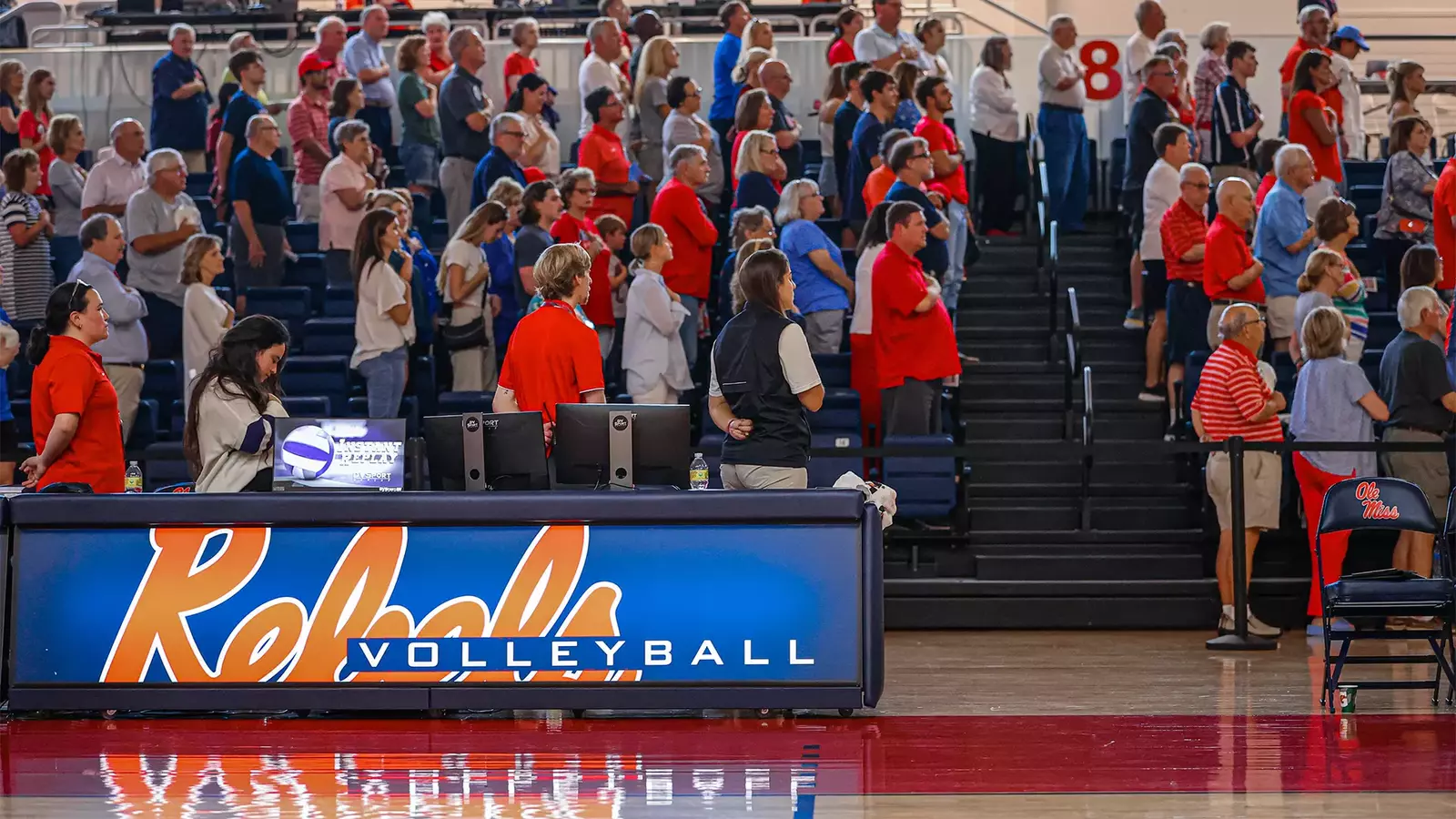Meet The Minds Behind Ole Miss Volleyballs Success - dc2ky9j