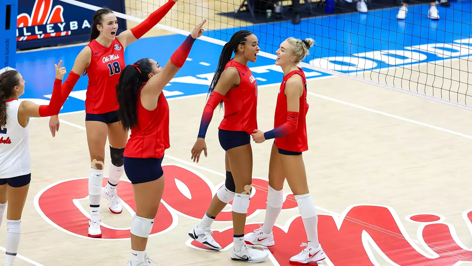 Volleyball Sweeps Drake at Ole Miss Invitational - Ole Miss Athletics -  Hotty Toddy