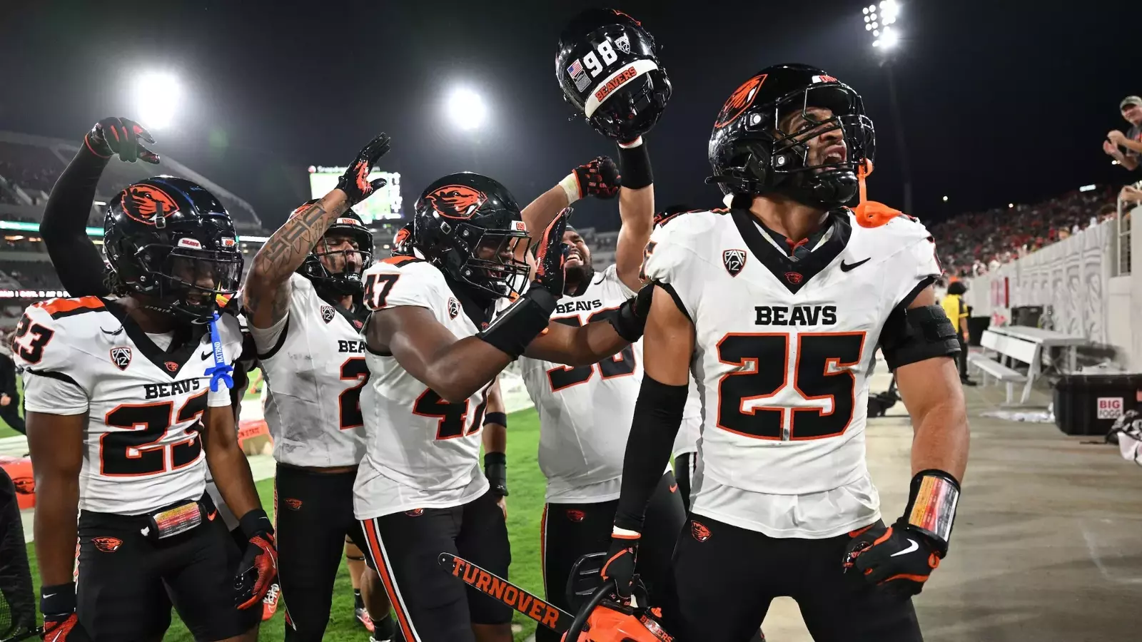 Oregon State Overpowers Aztecs, 21-0 – Oregon State University Athletics