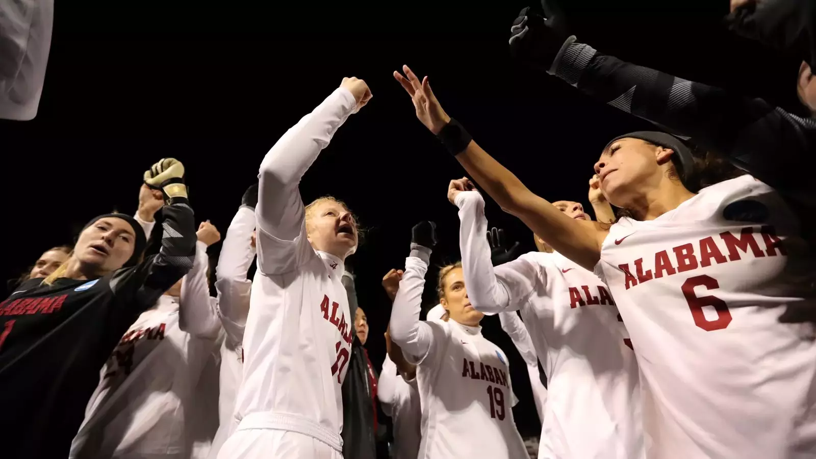 Top-seeded Alabama Soccer Defeats Portland 2-1 To Advance To Third ...