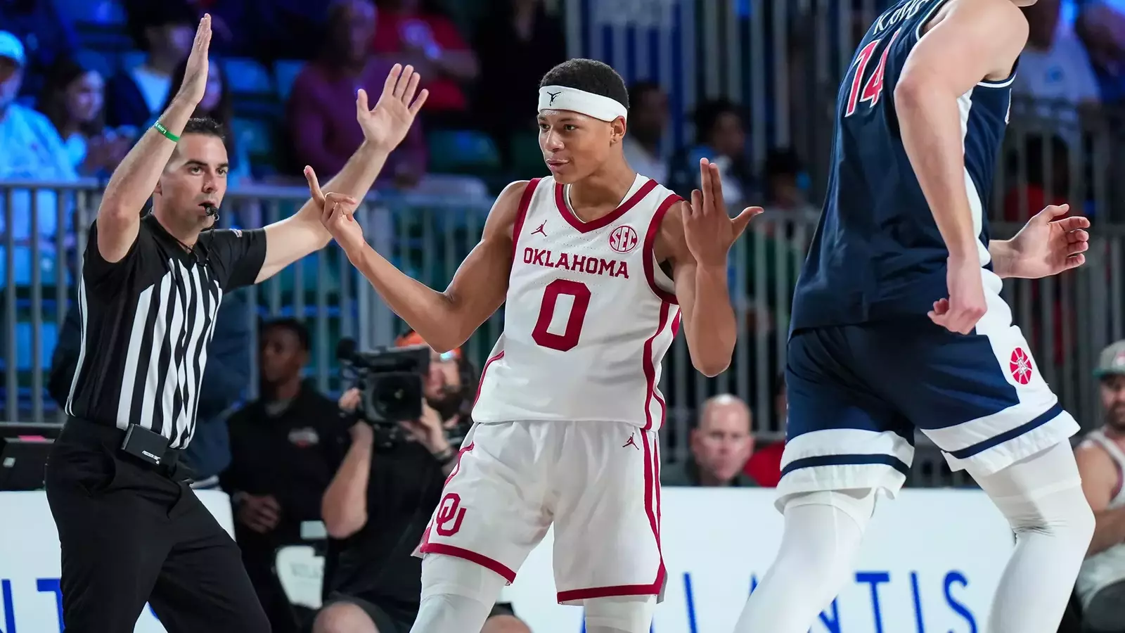 Sooners Top No. 24/23 Arizona, Advance to Battle 4 Atlantis Championship Game – University of Oklahoma