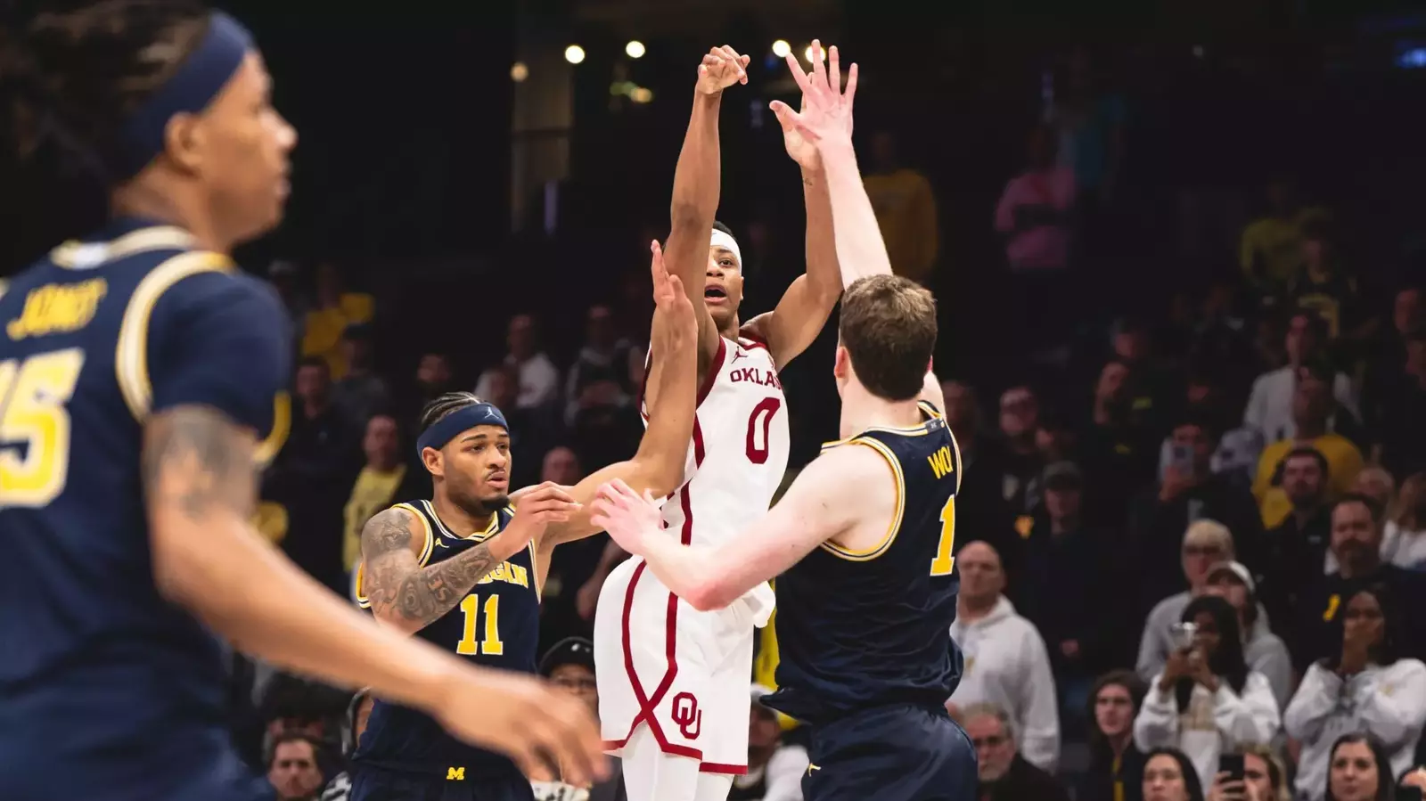 Fears’ 4-Point Play Secures Top-25 Win Over No. 24 Michigan – University of Oklahoma