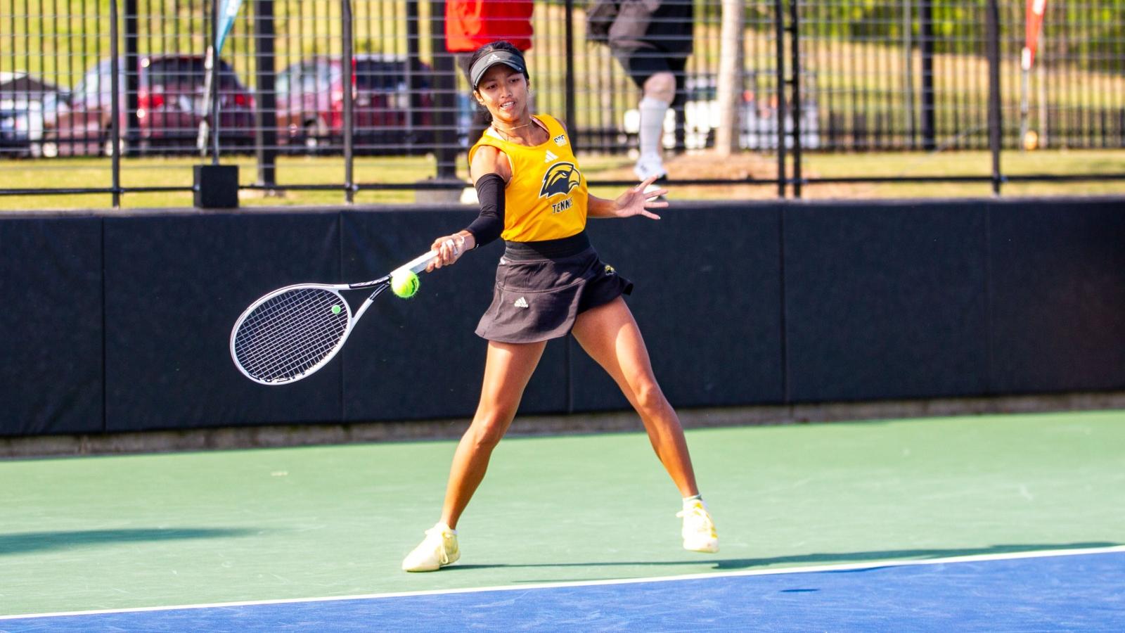 Southern Miss Tennis Team Upsets No. 12 Arkansas State in SBC Championships