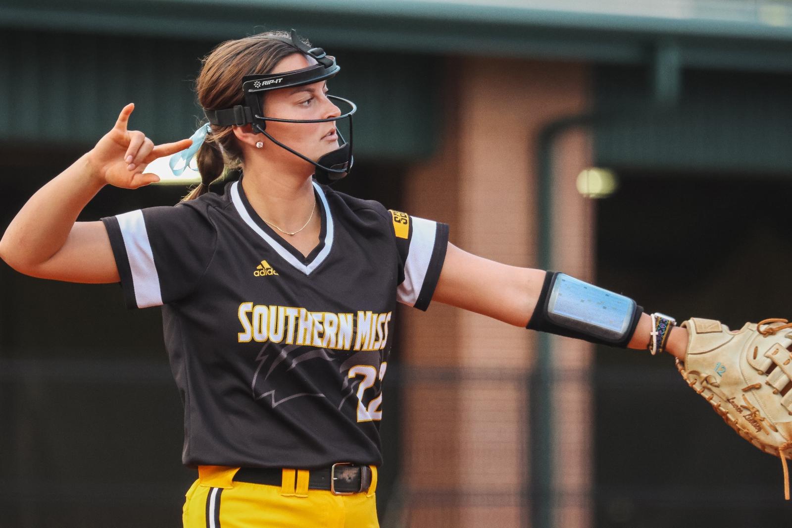 Softball Falls to Sixth Inning Comeback from from South Alabama