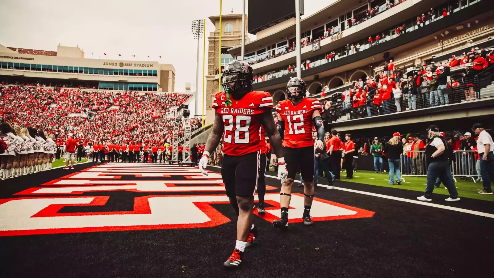 Texas Tech vs. West Virginia: Big 12 Showdown on Senior Day - News Directory 3