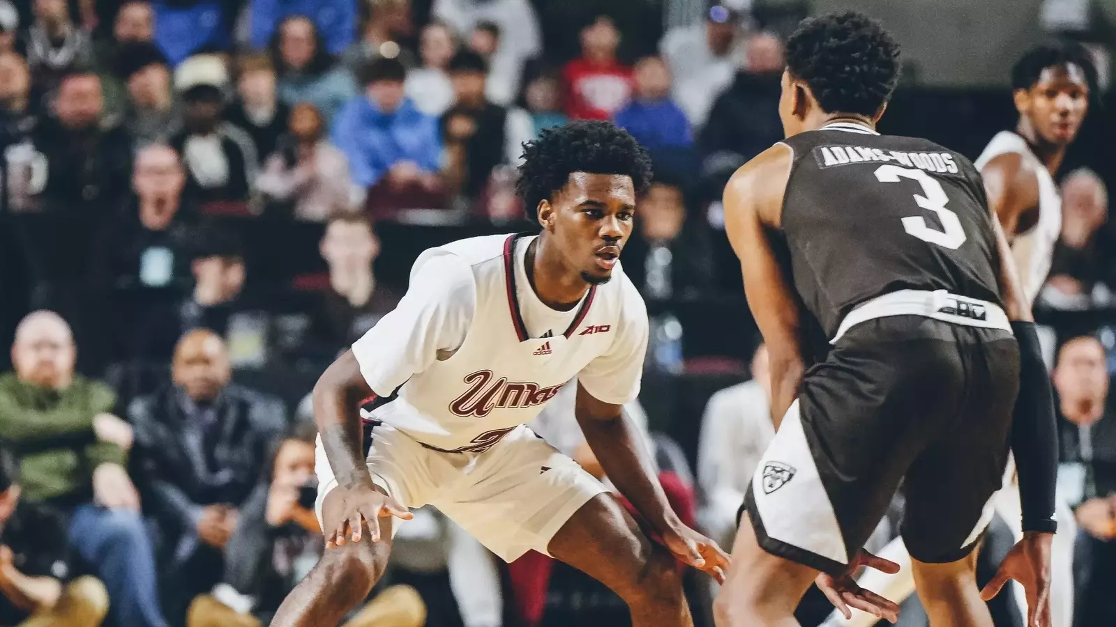 Massachusetts Falls In An A-10 Battle to St. Bonaventure, 75-67 ...