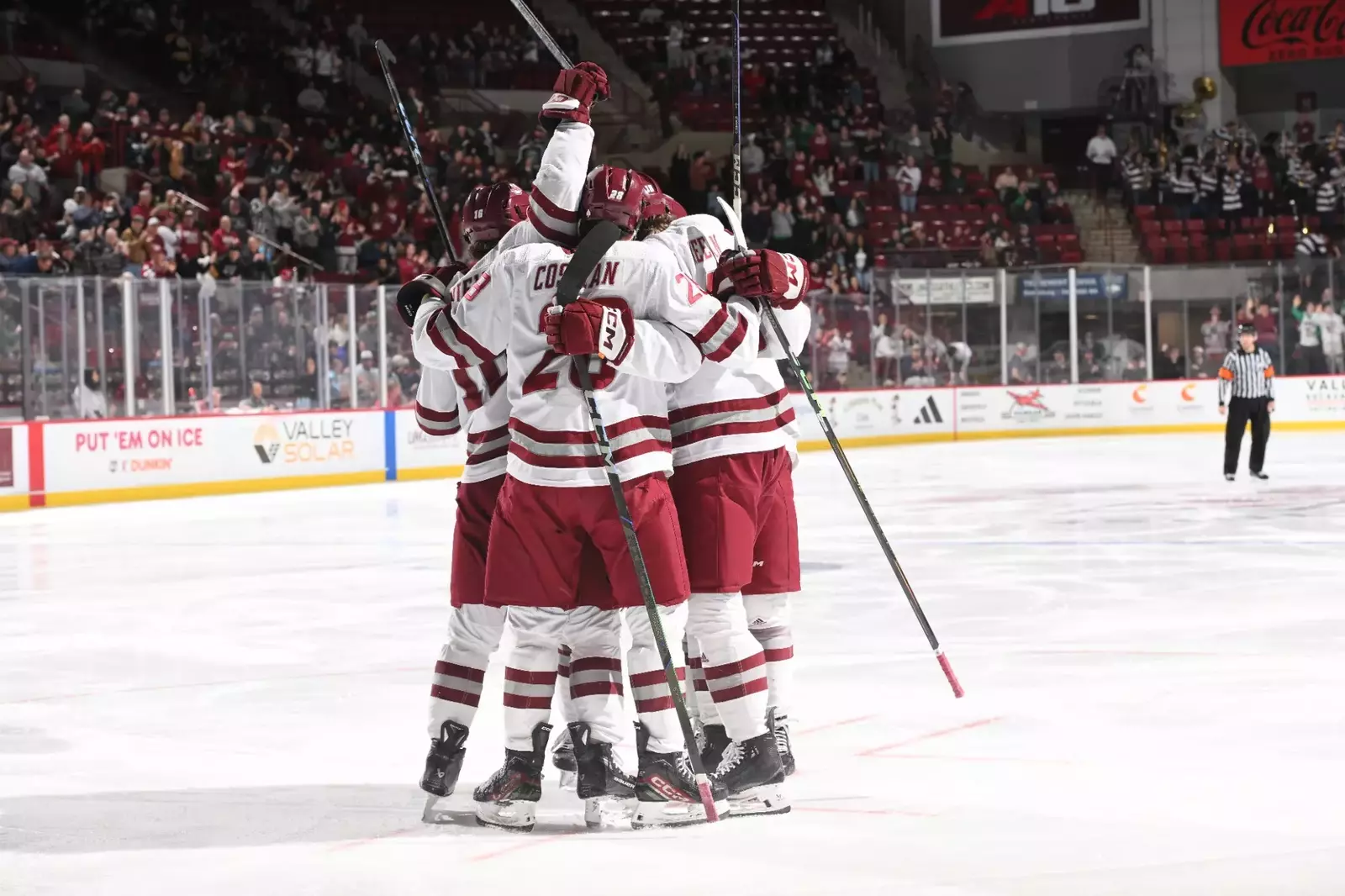 Vermont vs. UMass Minutemen: A Thrilling Clash in the Hockey East Tournament Opener