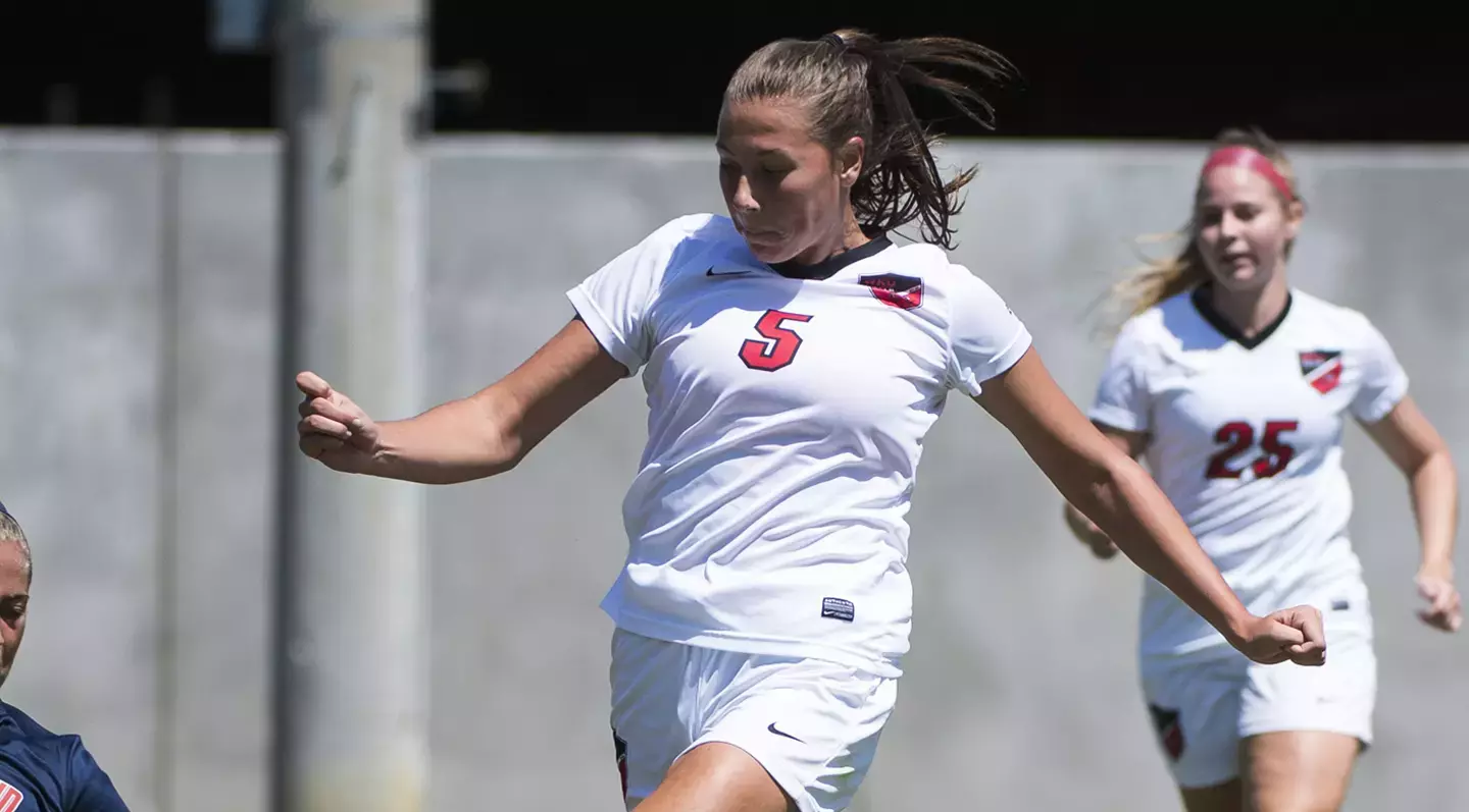 Big Second Half Carries WKU Past Evansville, 4-1 - Western Kentucky  University Athletics