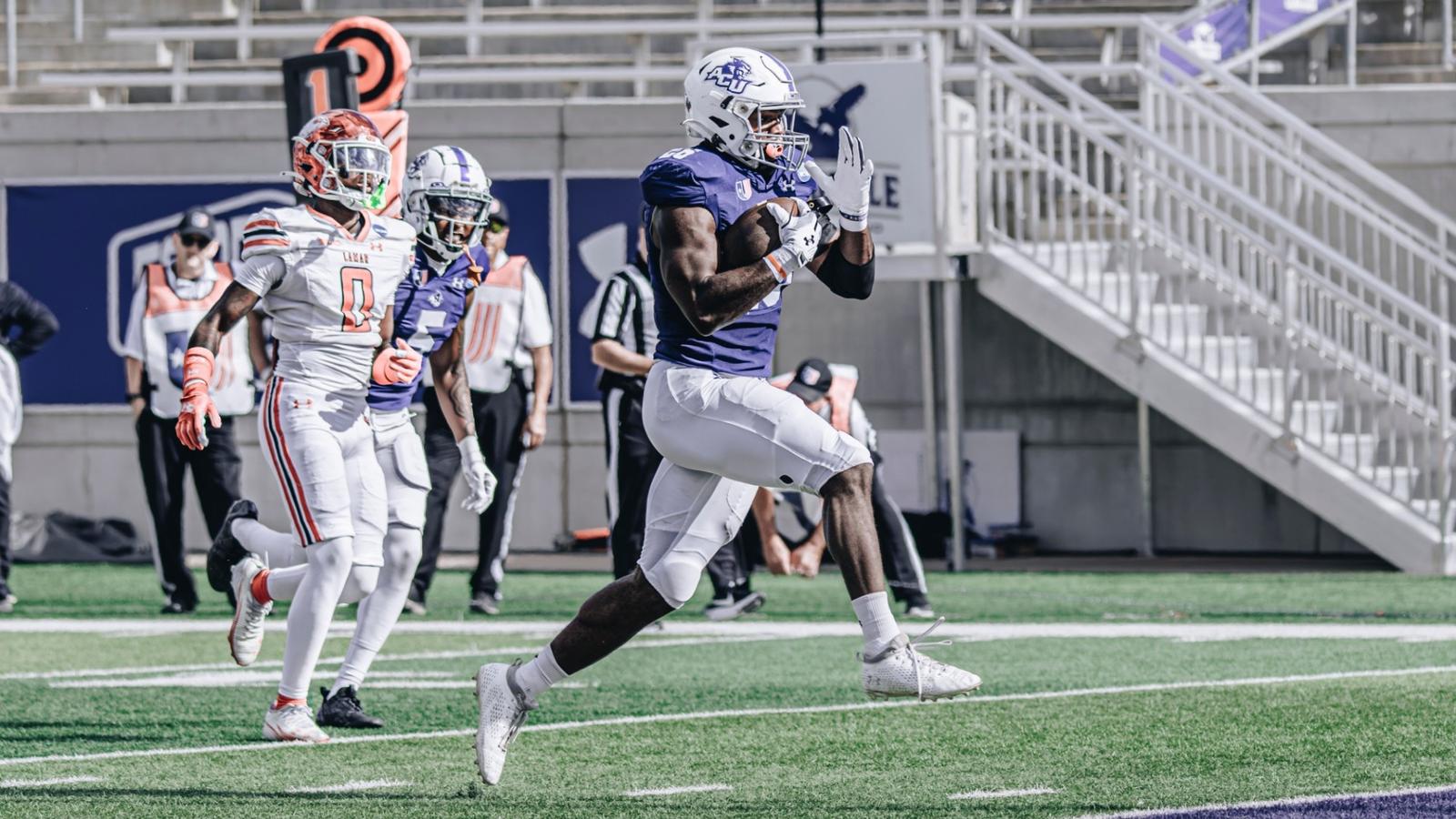Wildcats Ready for Round 2 Playoff Game at Rival Stephen F. Austin