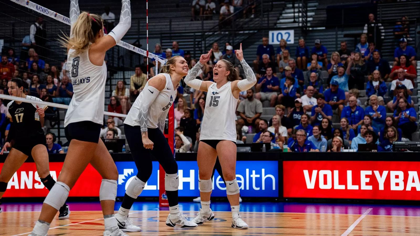 9 Volleyball Takes Down 6 Purdue At Jayhawk Classic Creighton 9-volleyball-takes-down-6-purdue-at-jayhawk-classic-creighton
