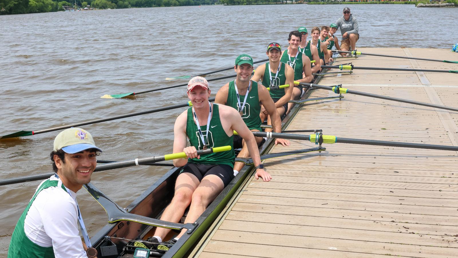 Varsity Eight Captures Bronze to Highlight Strong Weekend and Season ...