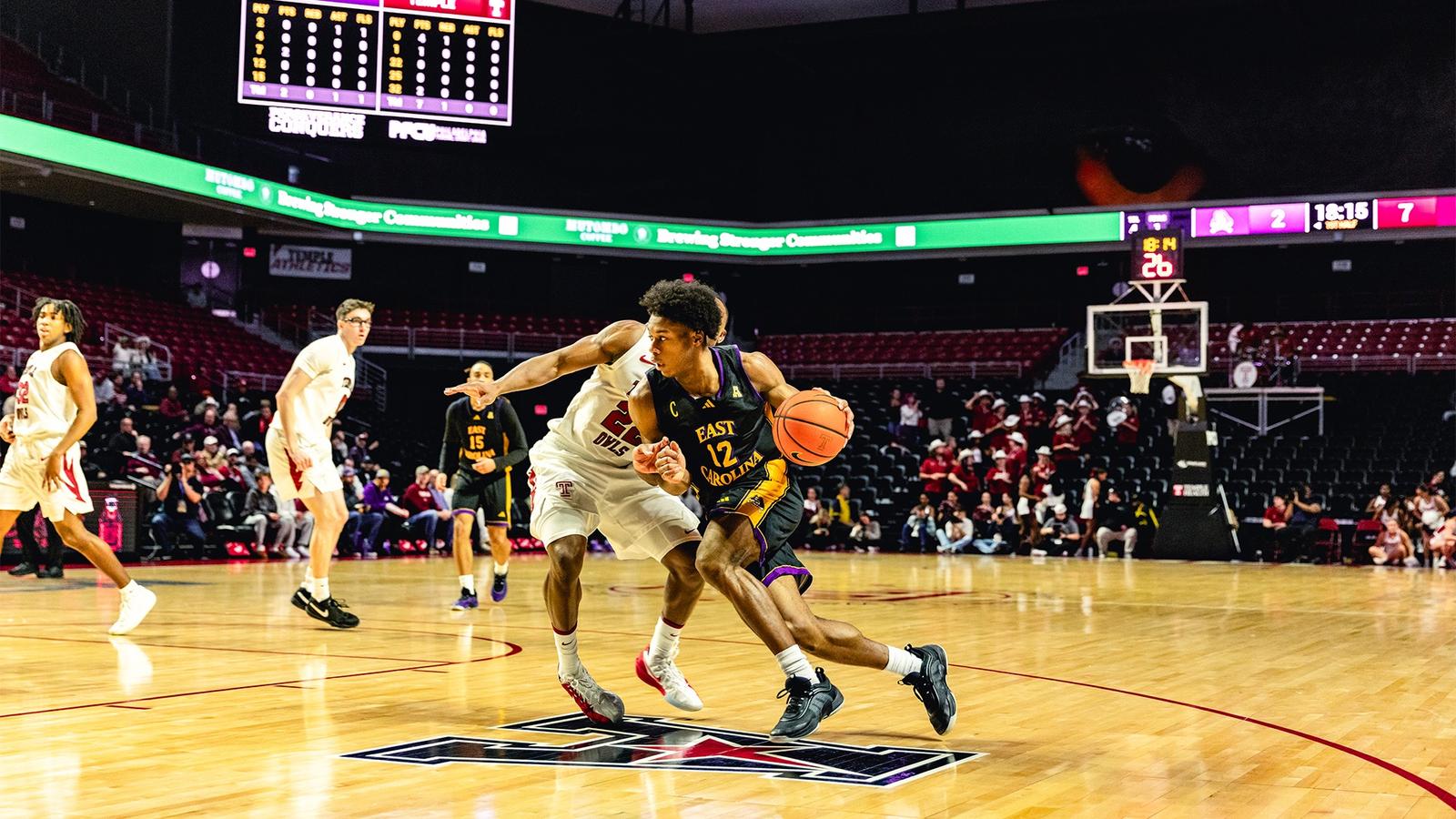 Jordan Riley Temple Pirates' Second-Half Rally Falls Short At Temple, 75-67 - East Carolina ...