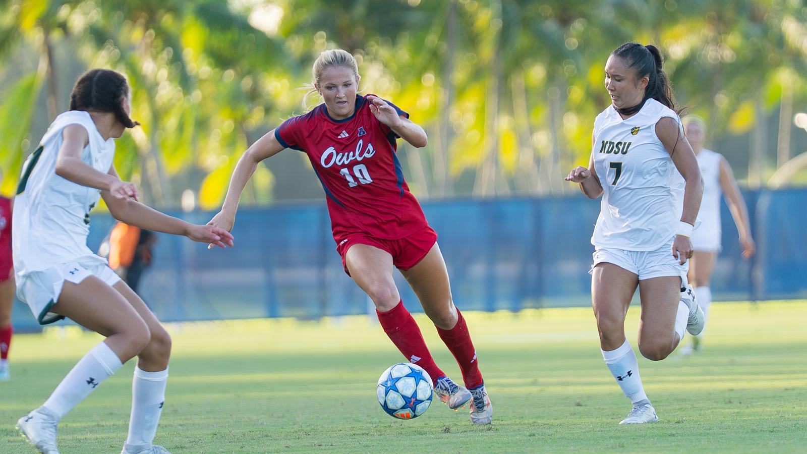 Julie Reed Florida Horan and Diaz Named to All-South Region Teams - Florida Atlantic ...