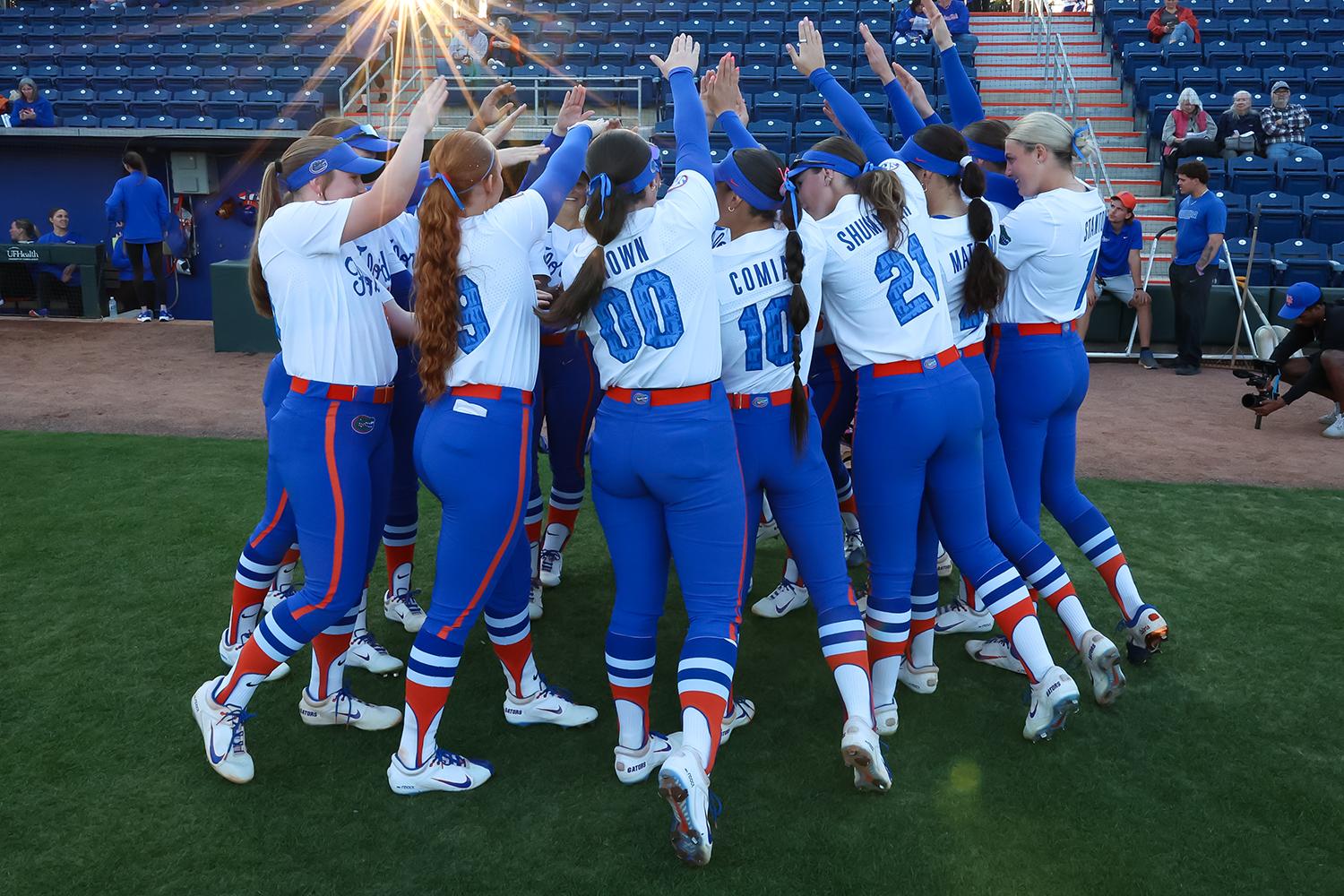 No. 4/5 Softball Opens Home Schedule With Win Over Jacksonville ...