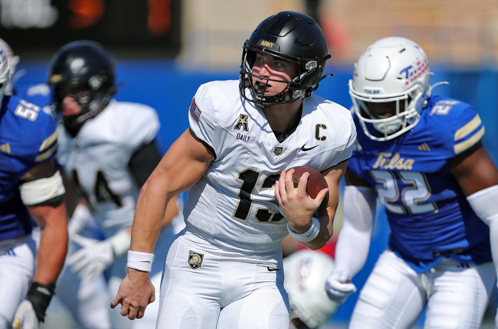 Tyler Rafferty Football Daily Named AAC Offensive Player of the Week - Army West Point