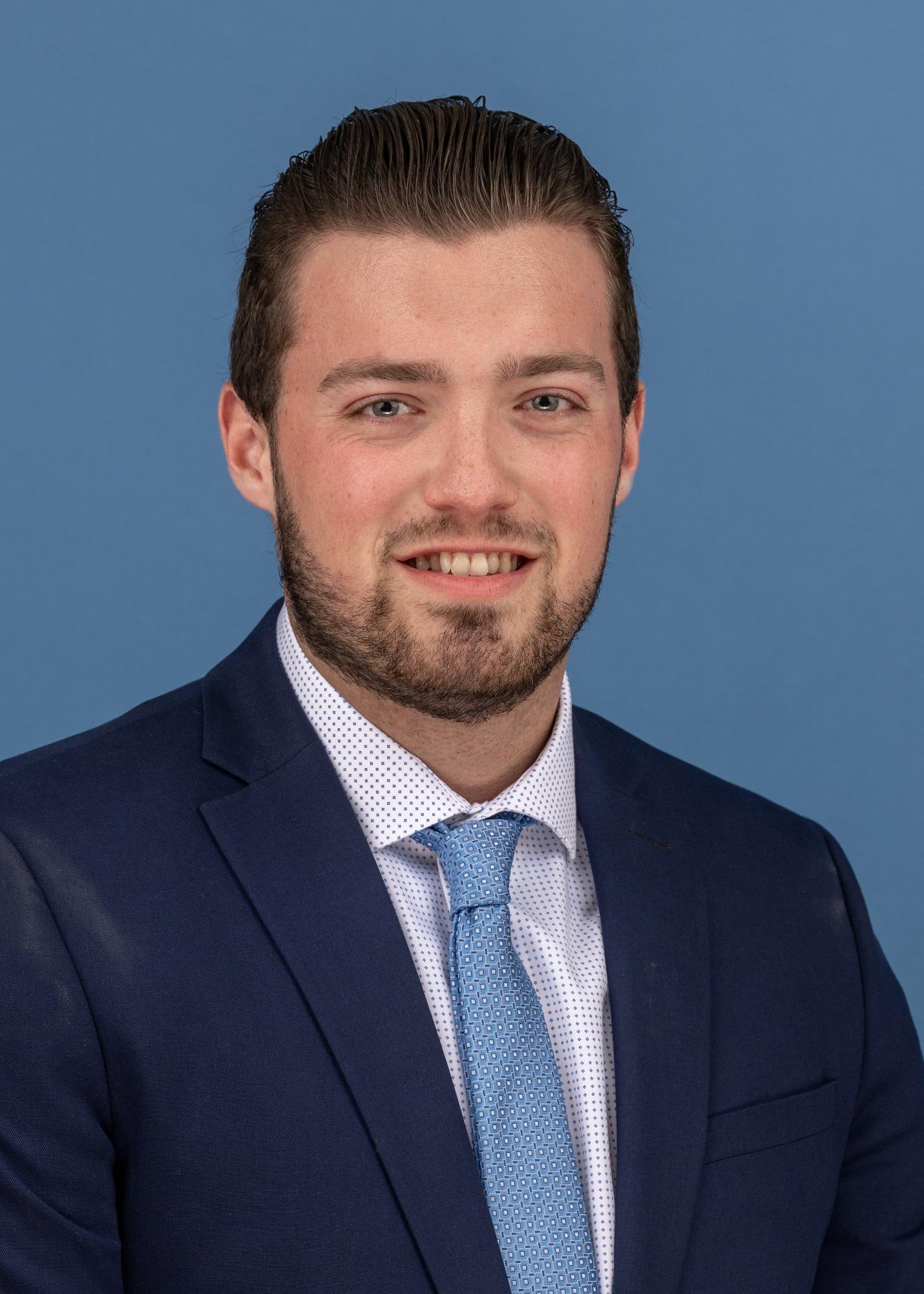 Steven Merrill Rit Steve Merrill - Assistant Director, Athletics Communications (MBK, FH ...