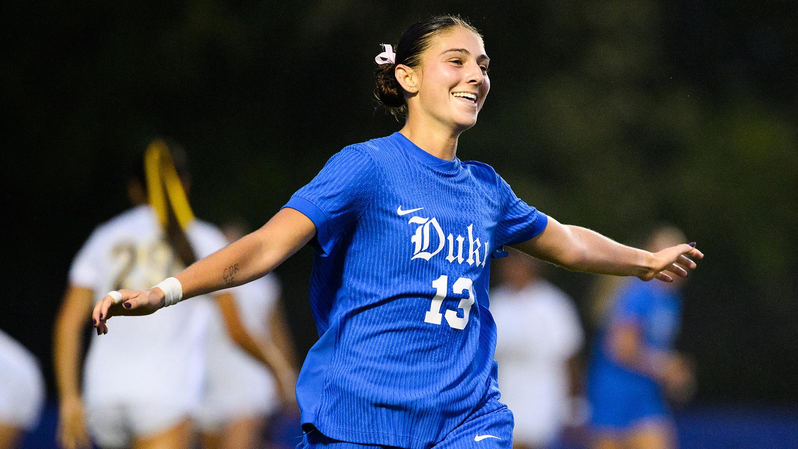 Cheer Images Quick Draw Minestrella Scores; Blue Devils Draw, 1-1, with California - Duke ...