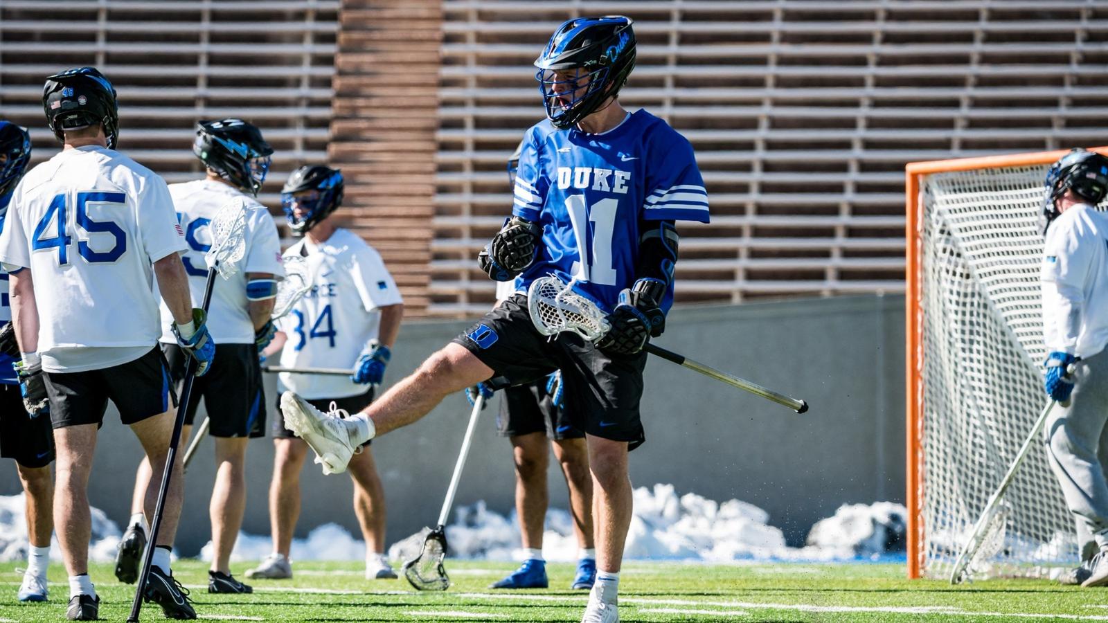 Josh Offit No. 4 Duke Rolls Past Air Force, 21-6 - Duke University