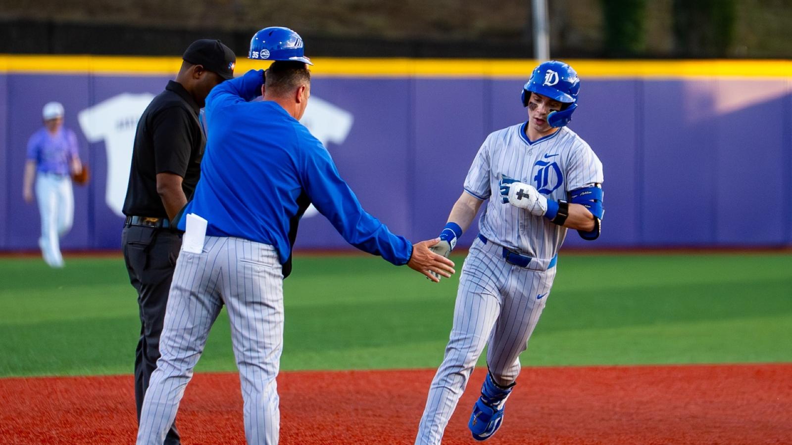Duke Basedball Script Baseball Begins Road Swing at East Carolina - Duke University