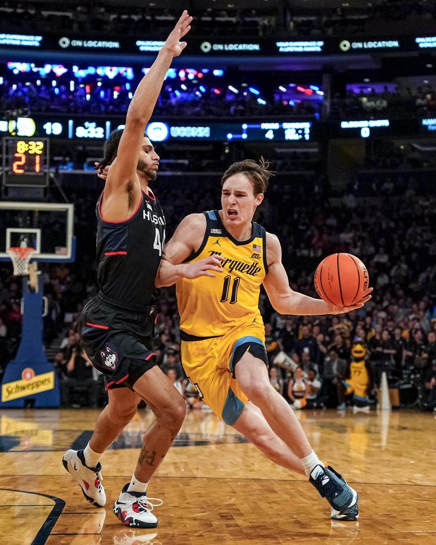 #MUBB Defeats UConn 70-68 in BIG EAST Semifinals - Marquette University ...