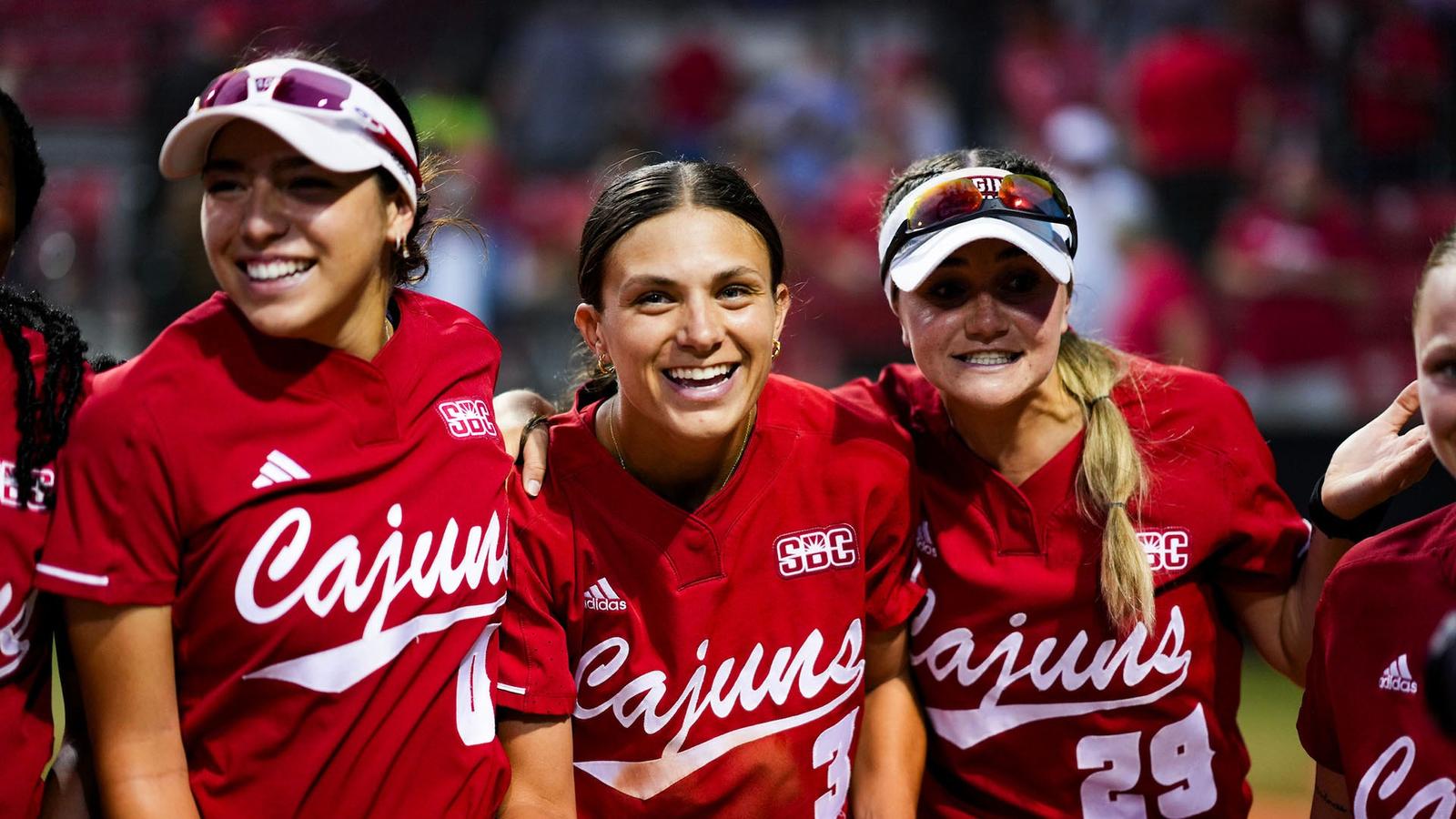 Five Ragin’ Cajuns Receive CSC Academic All-District Softball ...
