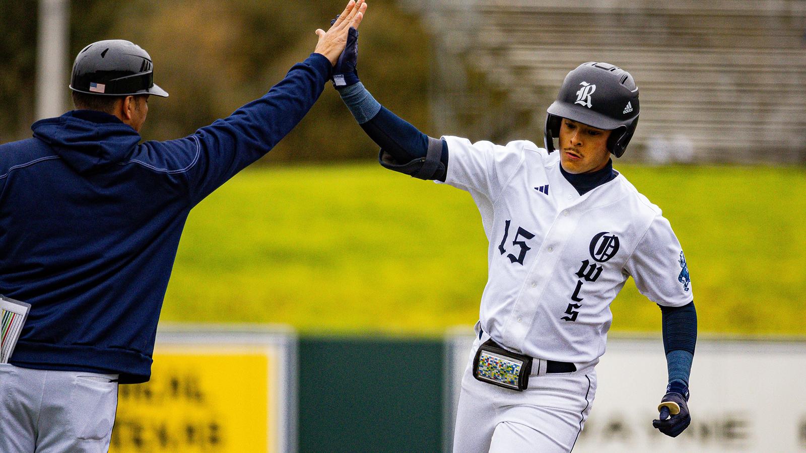 Brian Riedel Rice Late Surge Gives Irish the Win - Rice University Athletics