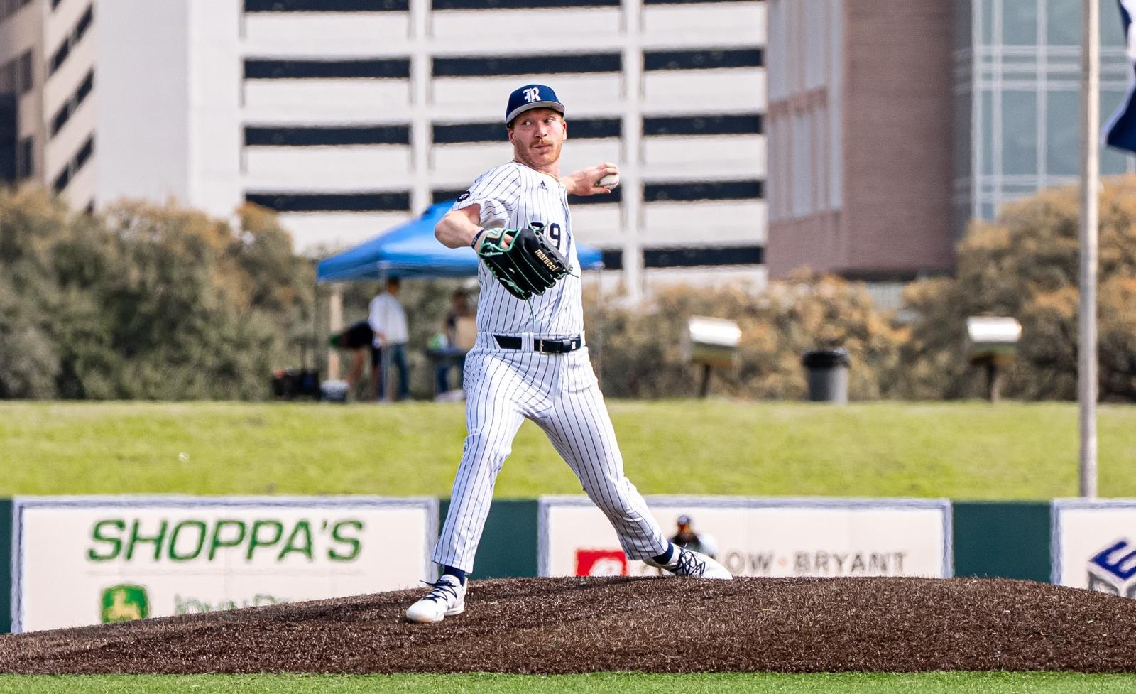 Scott Rice Baseball Bulldogs Late Rally Clinches Series - Rice University Athletics