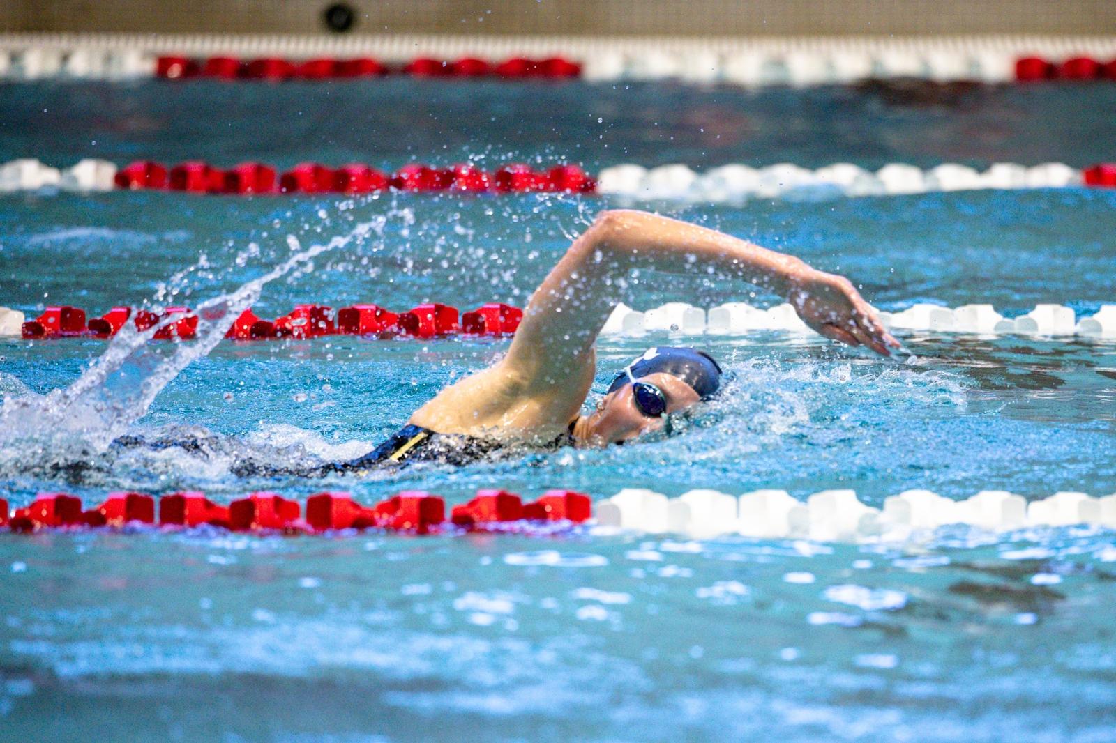 Swimming Rice Dyson Leads Owls at Houston - Rice University Athletics