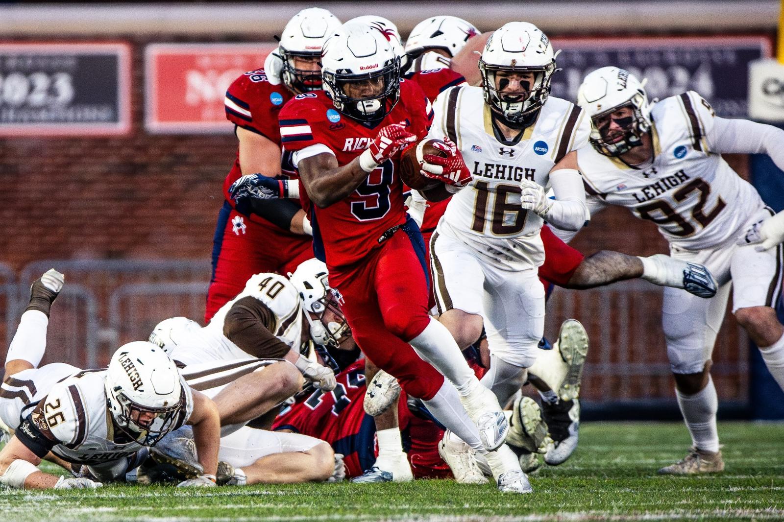 Spiders Tripped Up By Lehigh in First Round of FCS Playoffs