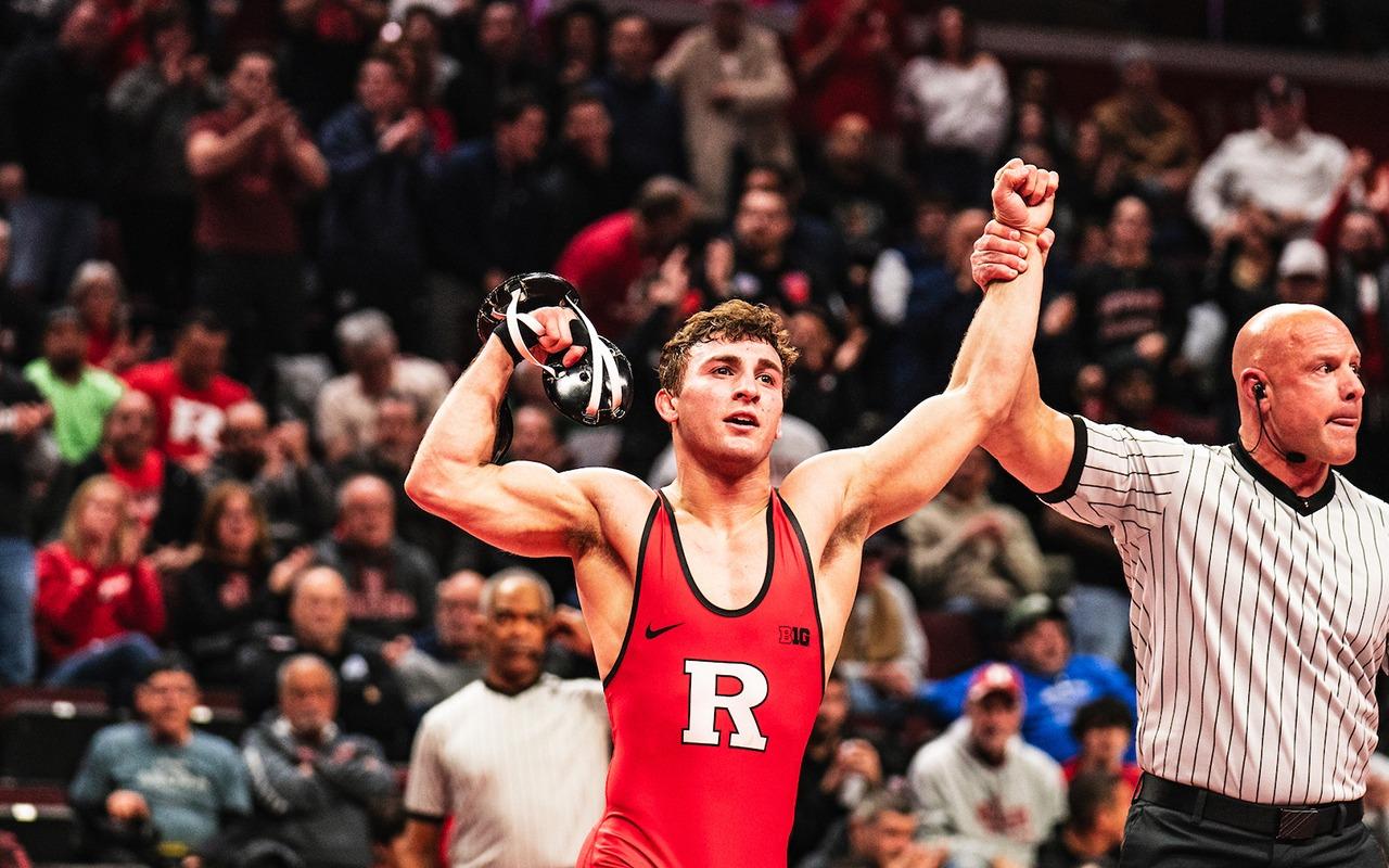 Roger Ruffen No. 11 Wrestling Downs Hofstra, 45-3, in Regular-Season Finale ...