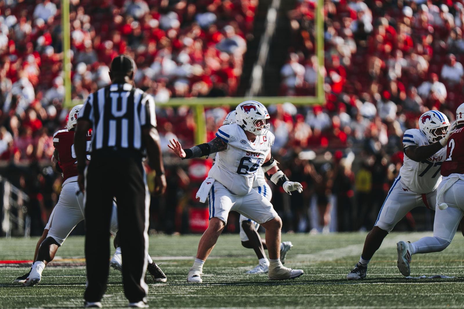 Smu Game Bates Named Semifinalist For Campbell Award - SMU Athletics