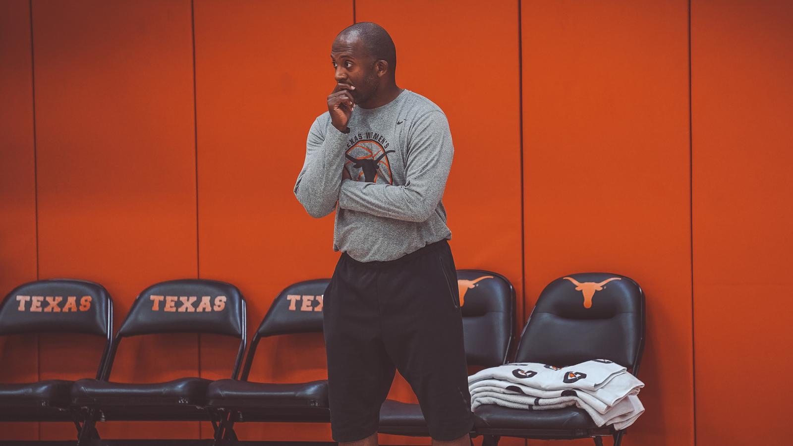 Gregg Ritchie Video: Get to know George Washington - University of Texas Athletics
