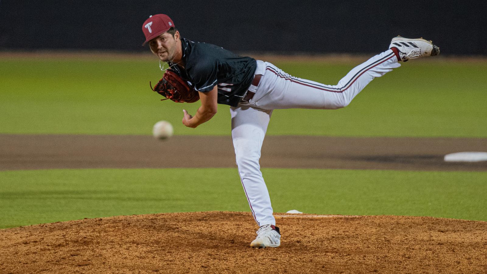 Blake Riddle Baseball Baseball Remains at Riddle-Pace Field for SBC Showdown with Georgia ...