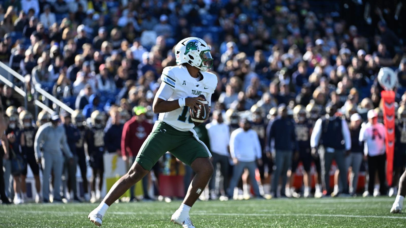 No. 25 Football Earns Spot in AAC Championship Game With 35-0 Road ...